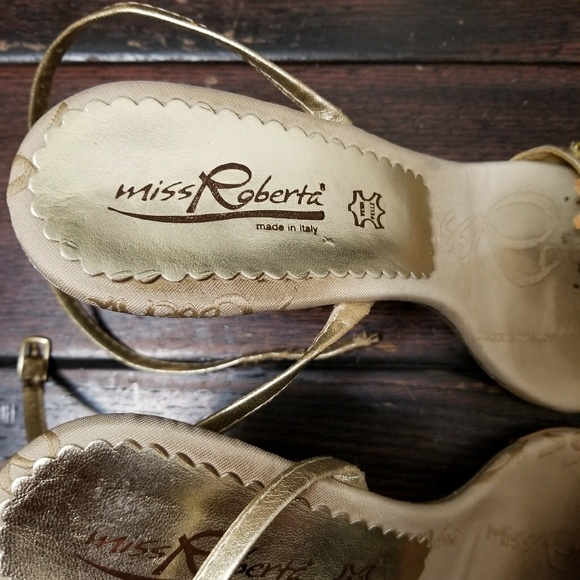 Cream and gold heel sandal - Picture 4 of 5